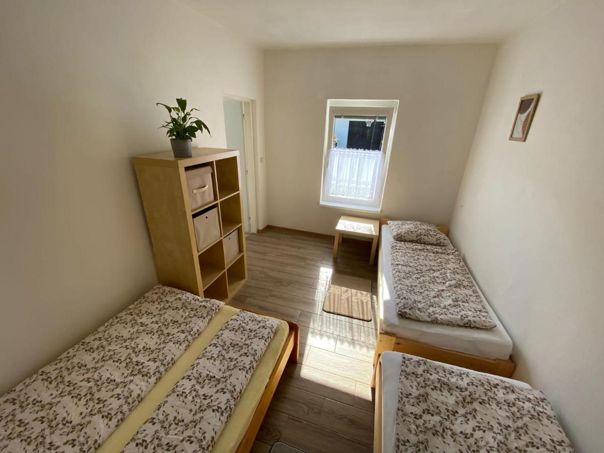 Apartman Beniskovec, Suchdol Nad Luznici Kültér fotó